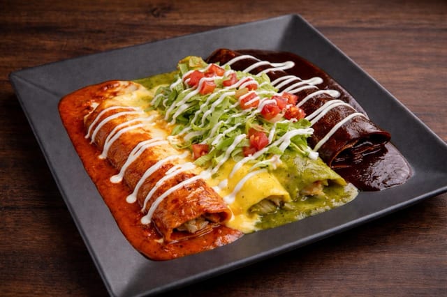 Enchiladas Supremas.